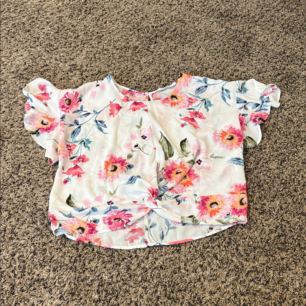 Floral Blouse with Pink and White Design